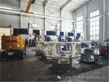 風(fēng)電行業(yè)關(guān)鍵部件加工利器——博斯曼數(shù)控動柱龍門五面體加工中心