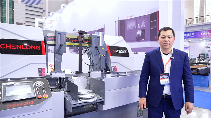 铝锯切效率上不去？ 晨龙这款 GV430NC金属带锯床，1 分钟搞定 280mm 铝材！