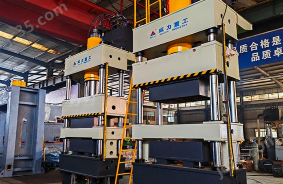 四梁四柱耐火材料成型液壓機(jī)